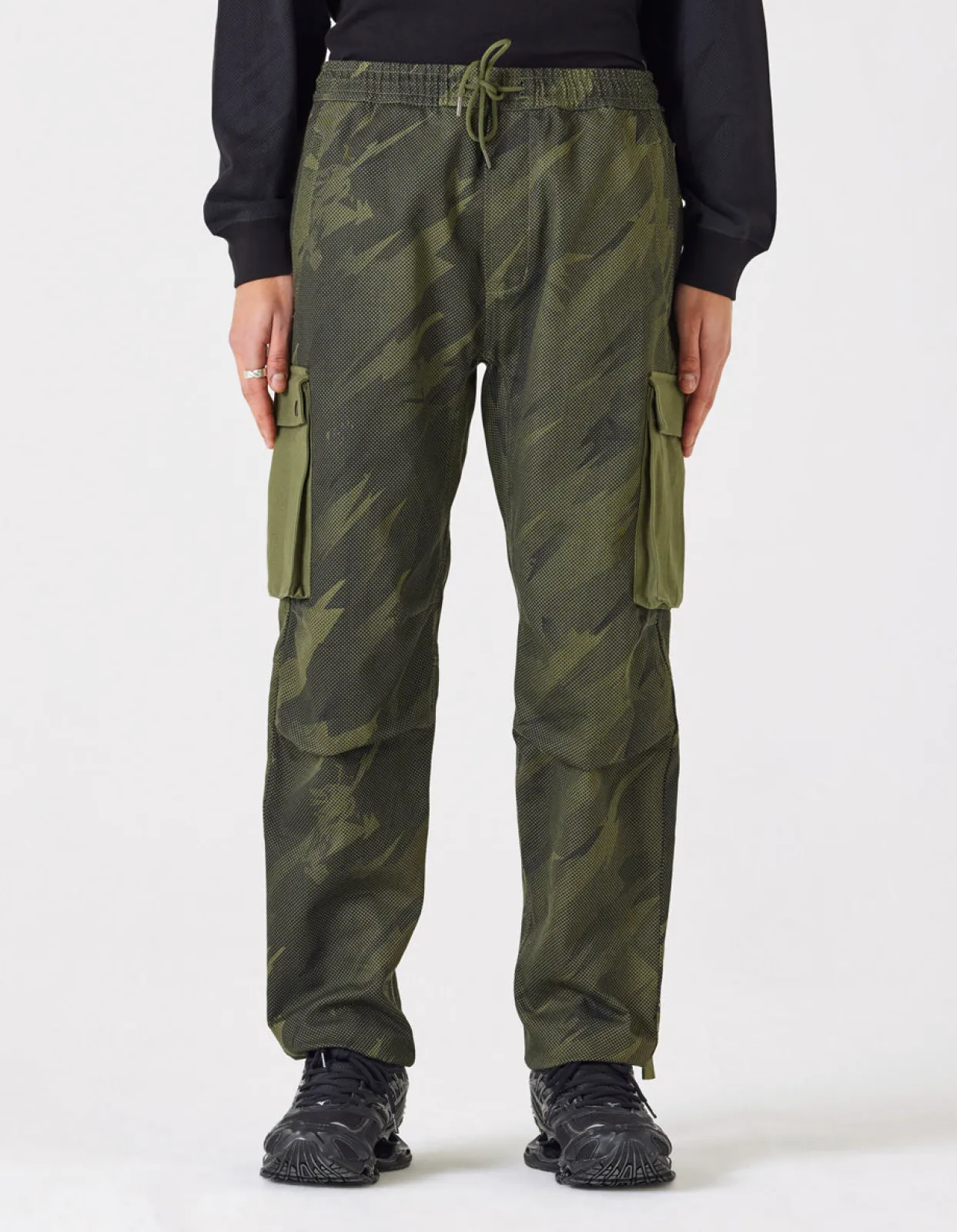 Men Maharishi 4131 Pointillist Camo Cargo Track Pants