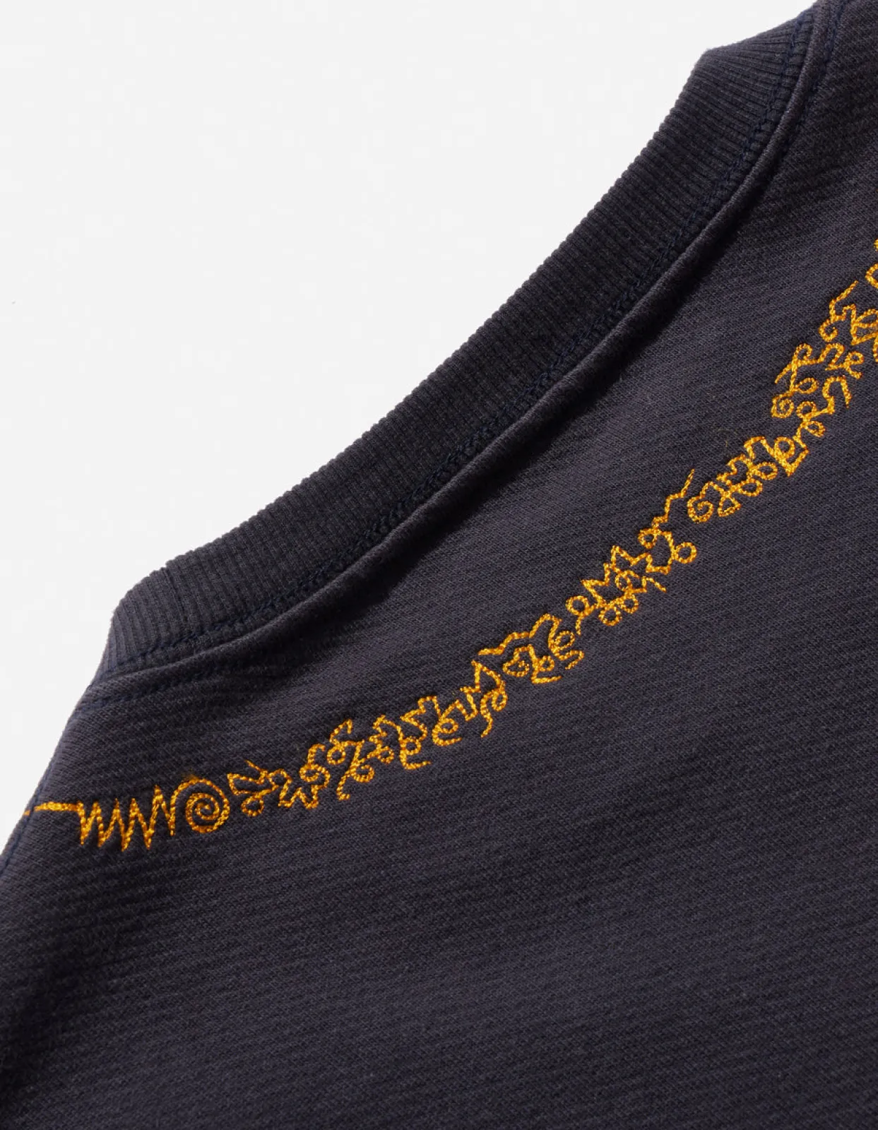 Men Maharishi 4281 Sak Yant Embroidered Organic Crew Sweat