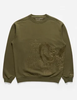 Men Maharishi 4242 Samurai Vs. Dragon Embroidered Crew Sweat