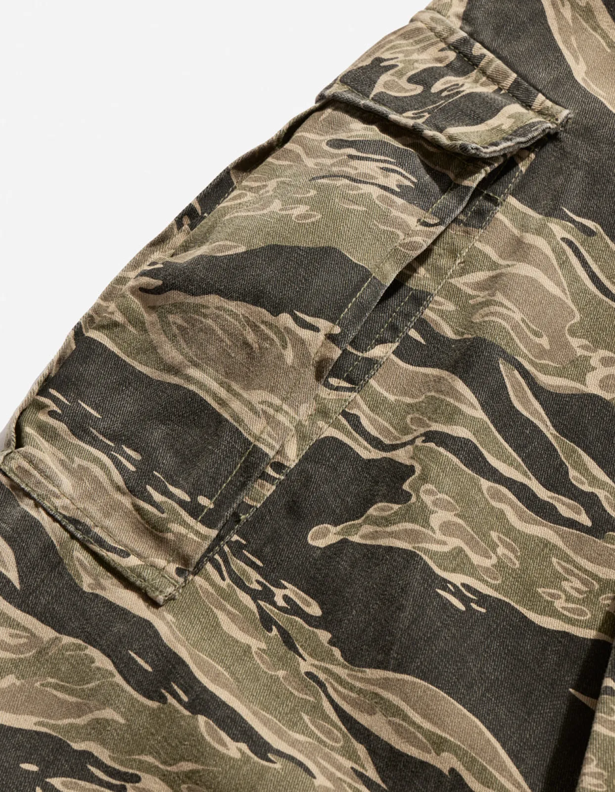 Men Maharishi 4291 Tigerstripe Loose Cargo Pants