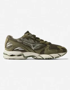 Men Maharishi XMizuno Fire Phoenix Wave Rider 10